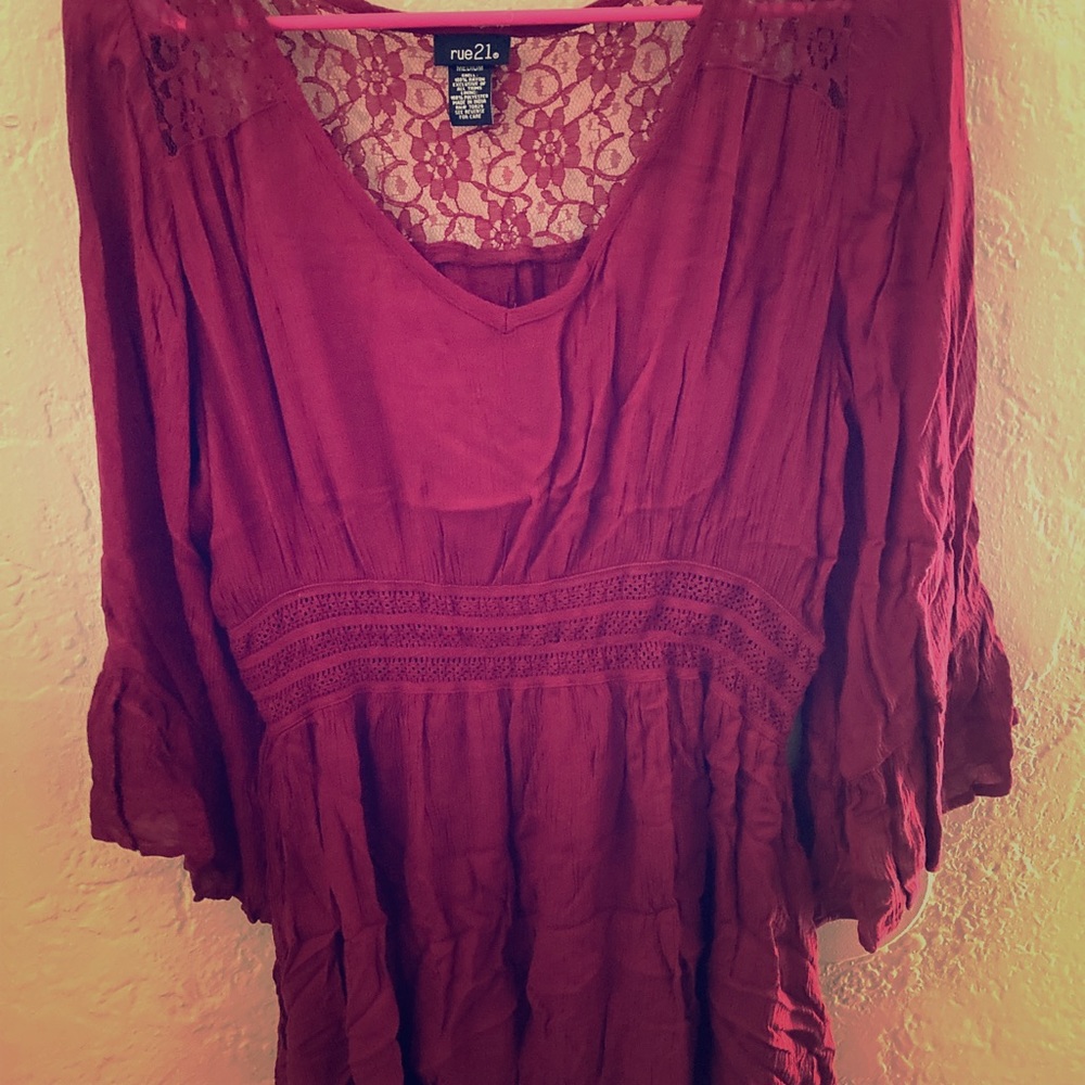 Beautiful flowy maroon dress